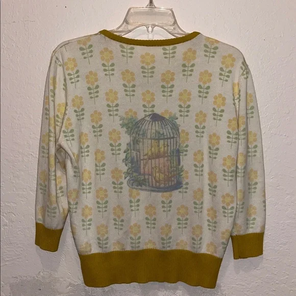 Vintage Bird and Flower Cardigan Sweater - Picture 6 of 8